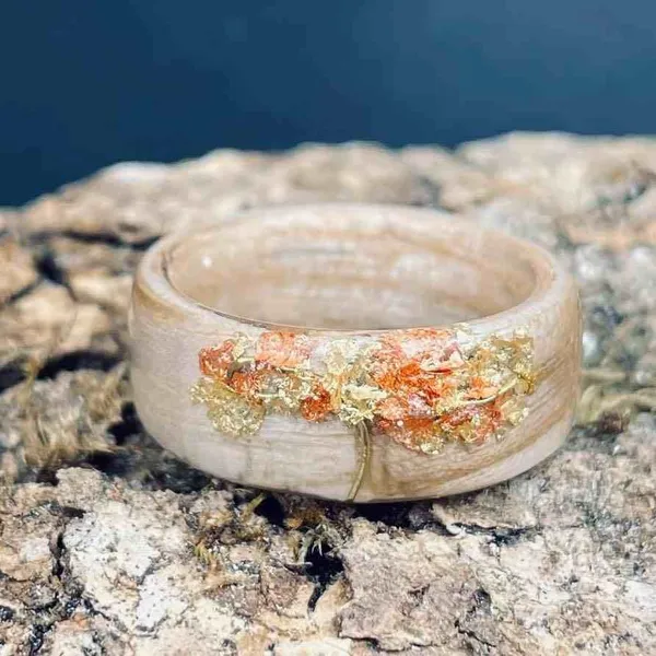Vielfalt an Holzbrettern von Holzboutique Lanz